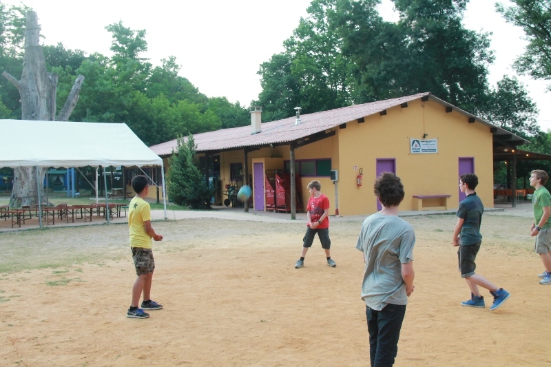 Village Camps International Summer Camp Ard&egrave;che, France 2019-07-26 https://www.villagecamps.com/journals_admin/images/636-23-07-07-2013.jpg lossless  (179).jpg